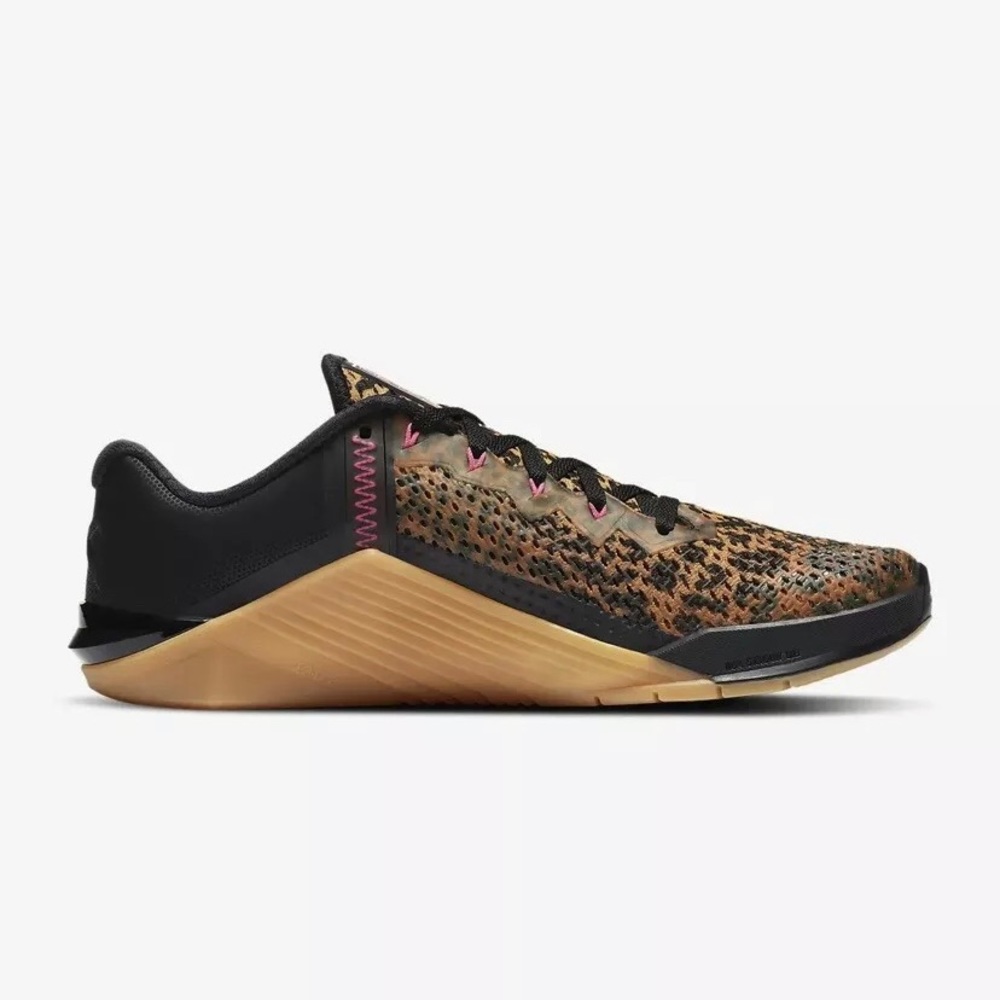 Women’s Nike Metcon shoe size 10 - Picture 6 of 8